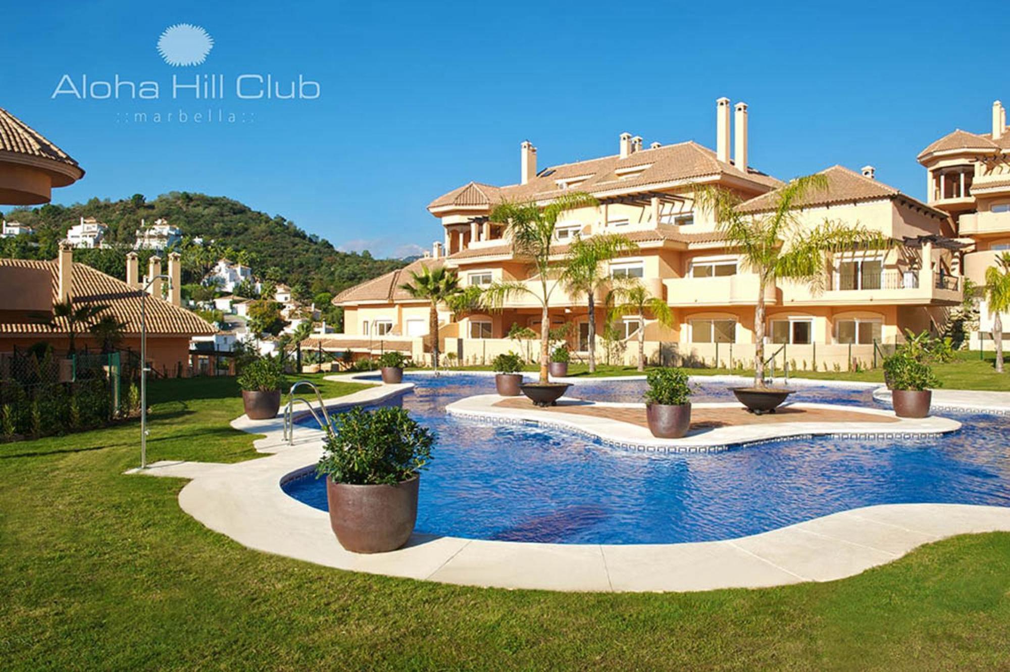 Aloha Hill Club Lluxury 5 Star Golf Resort Near Puerto Banus And Marbella Kültér fotó