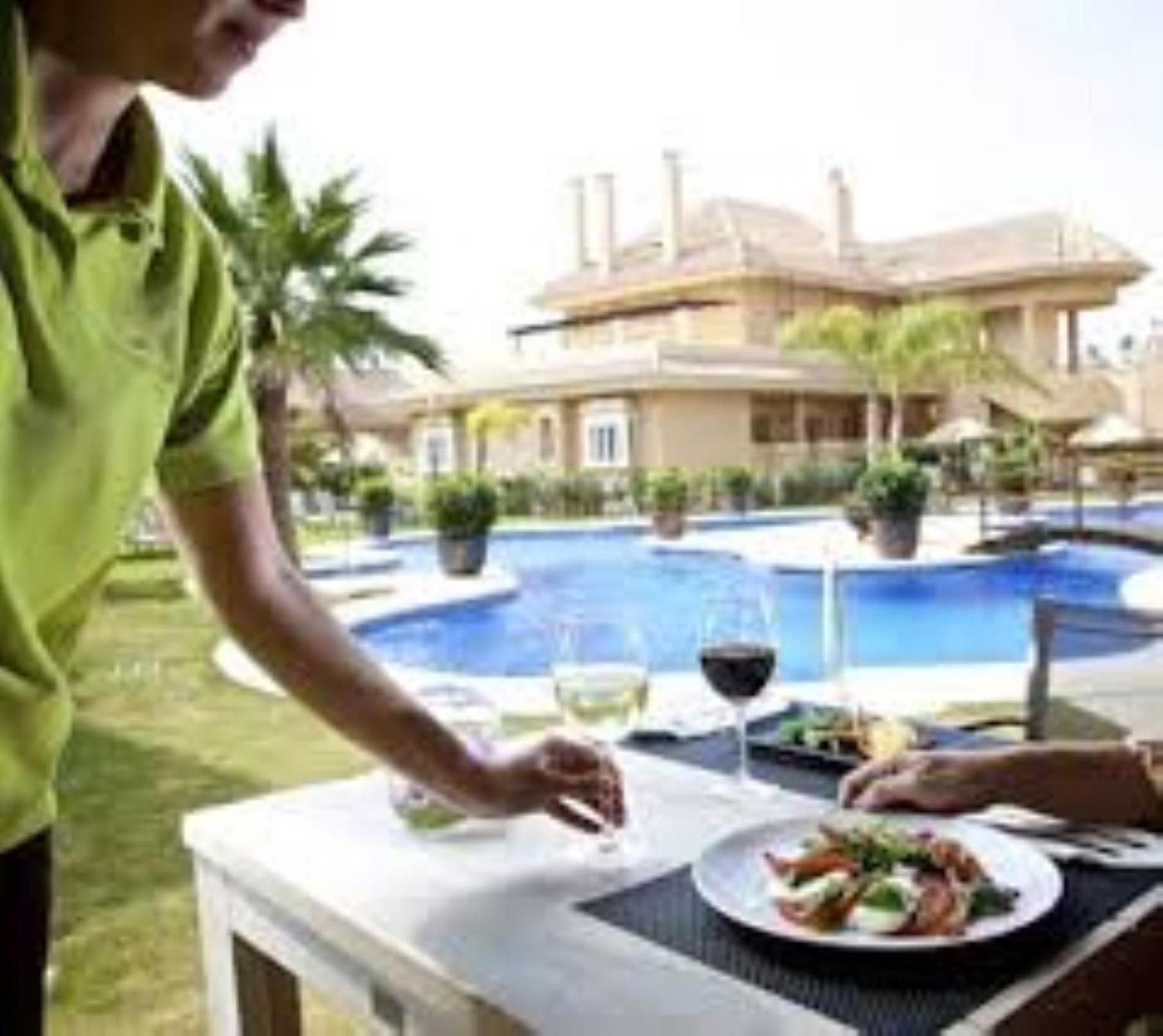 Aloha Hill Club Lluxury 5 Star Golf Resort Near Puerto Banus And Marbella Kültér fotó