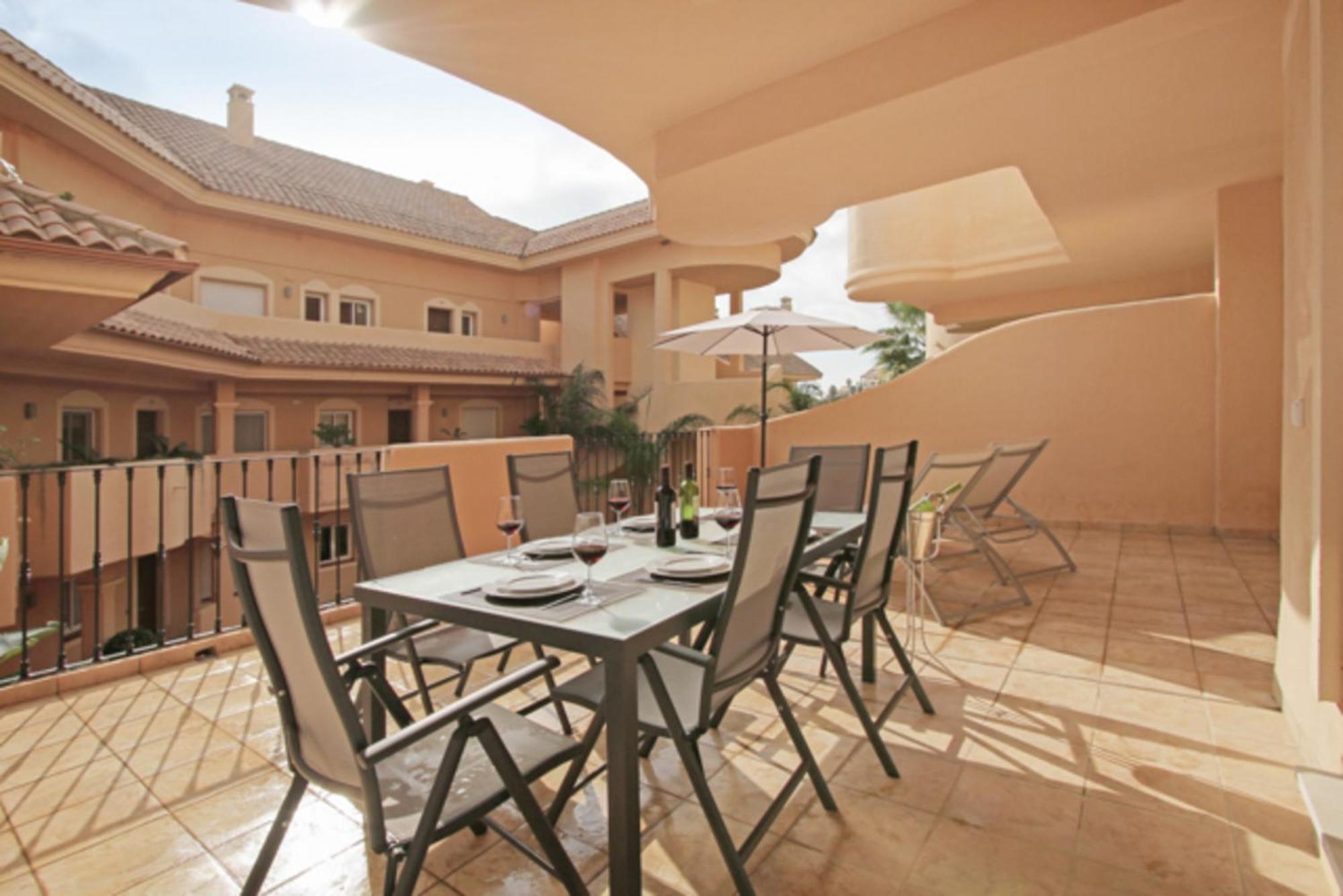 Aloha Hill Club Lluxury 5 Star Golf Resort Near Puerto Banus And Marbella Kültér fotó