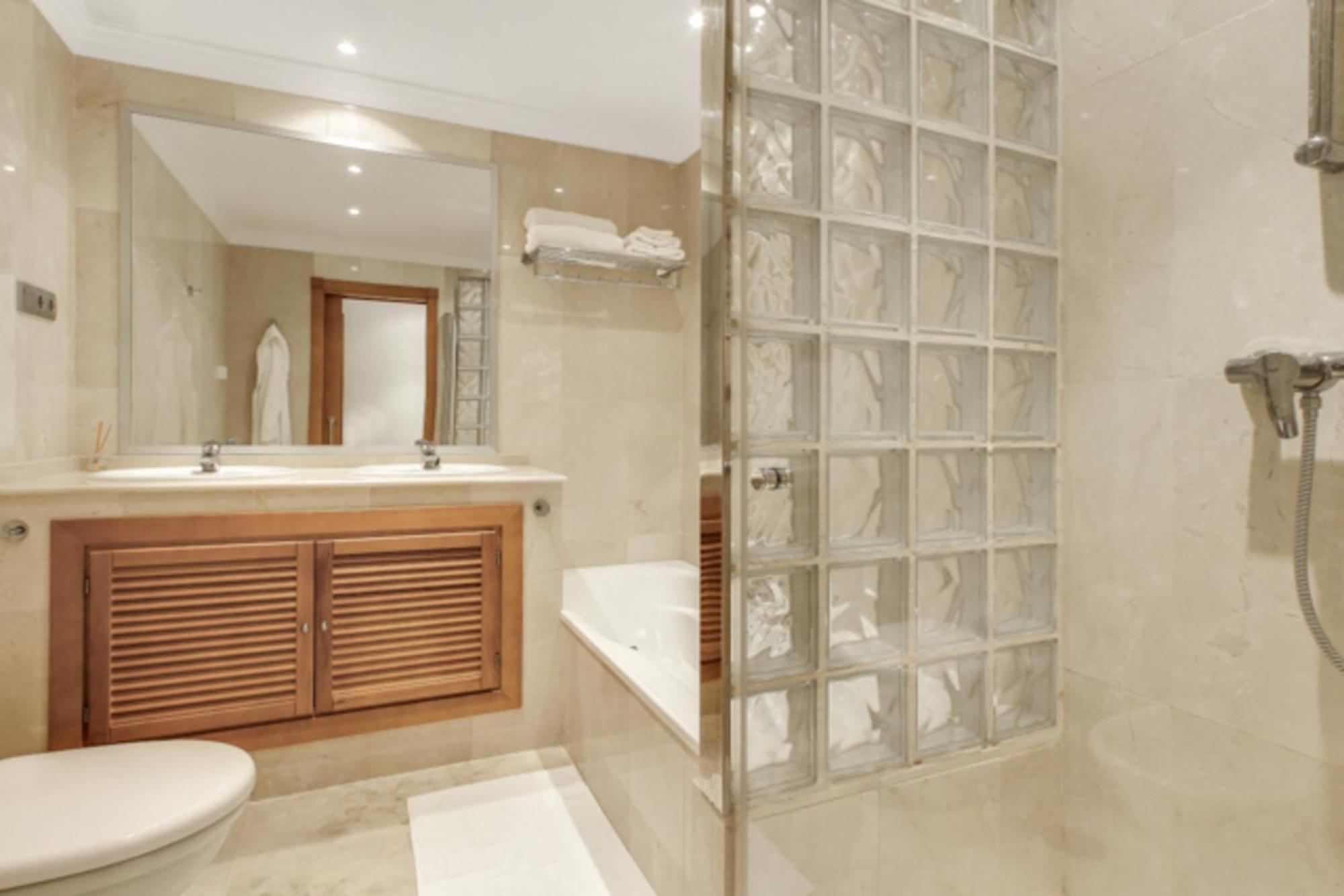 Aloha Hill Club Lluxury 5 Star Golf Resort Near Puerto Banus And Marbella Kültér fotó